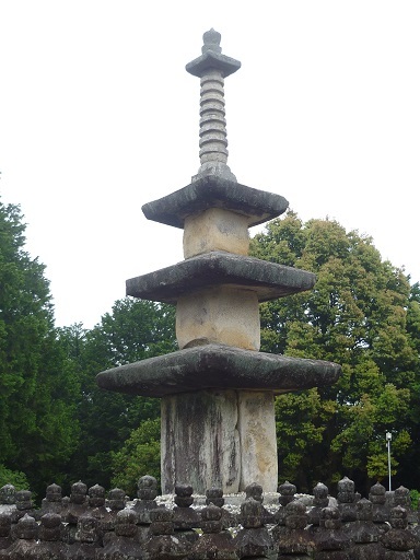 国重要文化財石塔寺三重塔（石塔町）の写真